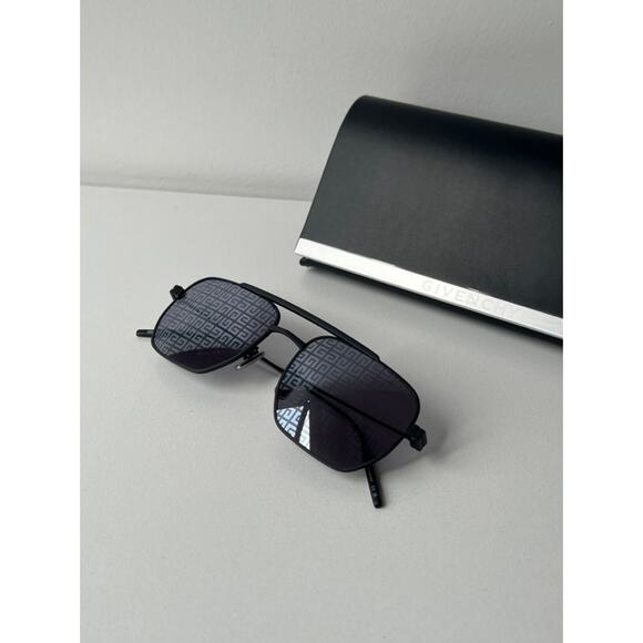 NEW Givenchy GV40041U Speed Monogram Logo Aviator Sunglasses - Picture 2 of 9